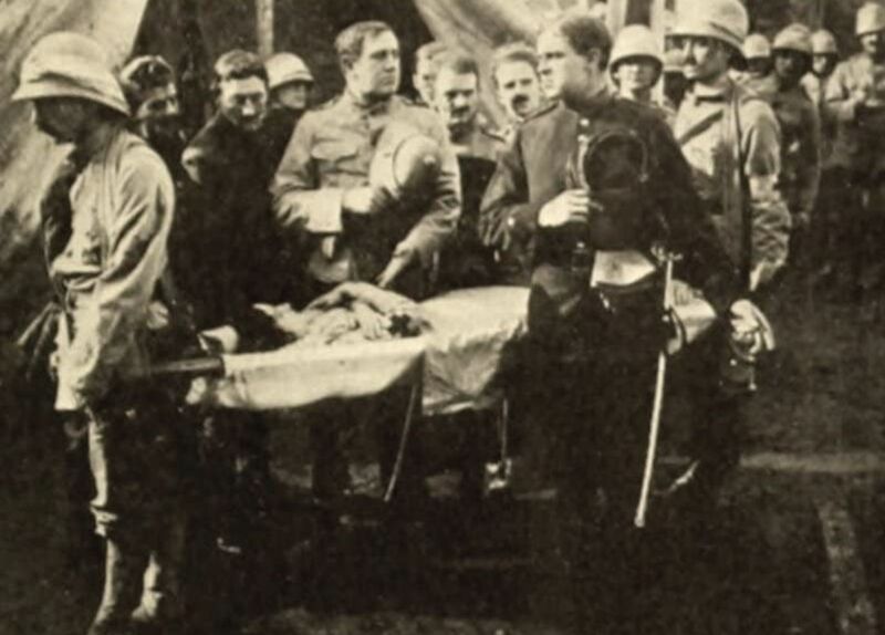 Datei:A Red Cross Martyr (Szene).jpg